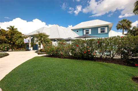 5701 Carissa Street, Holmes Beach FL - photo 6 of 57