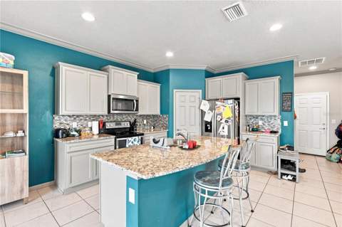 9237 Hillcroft Drive, Riverview FL - photo 18 of 41