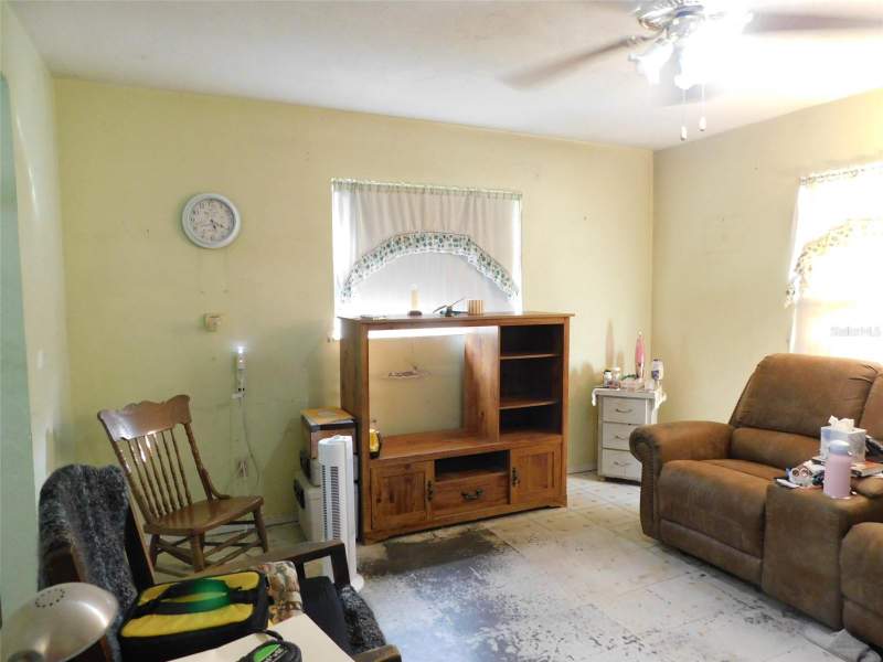 2 bedroom Single Family Residence at 1084 NE Childress Street, Desoto Ranchettes, Arcadia — photo 2