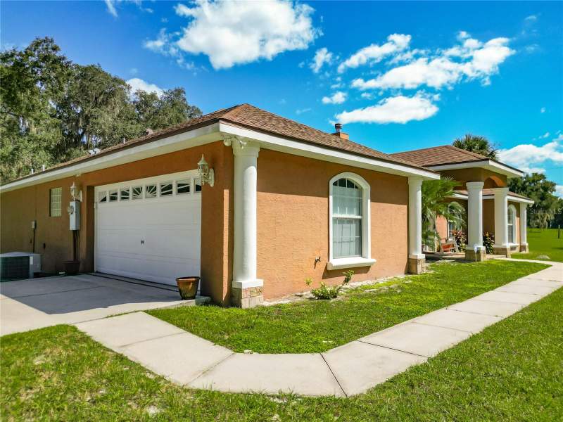 4 bedroom Single Family Residence at 12611 NE 36th Avenue, Acrg-Non Sub, Anthony — photo 5