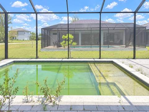 2327 NW 37th Avenue, Cape Coral FL - photo 10 of 11