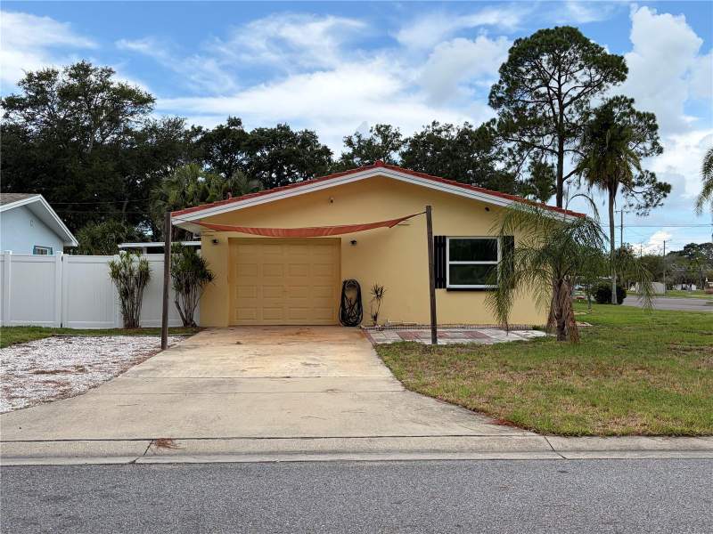 3 bedroom Single Family Residence at 623 Palm Boulevard, Dunedin Isles Country Club Sec A, Dunedin — photo 3