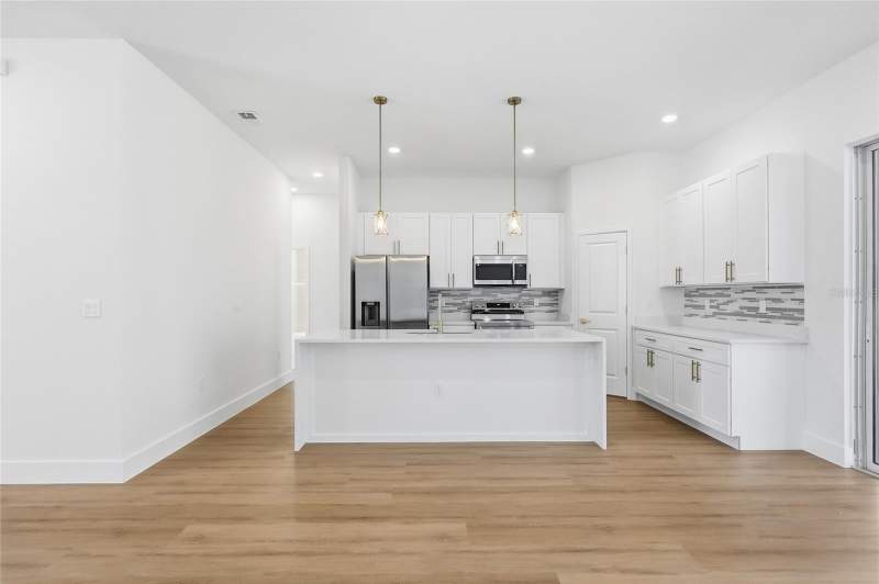 4 bedroom Single Family Residence at 4465 SW 152nd Street, Marion Oaks Un 01, Ocala — photo 5