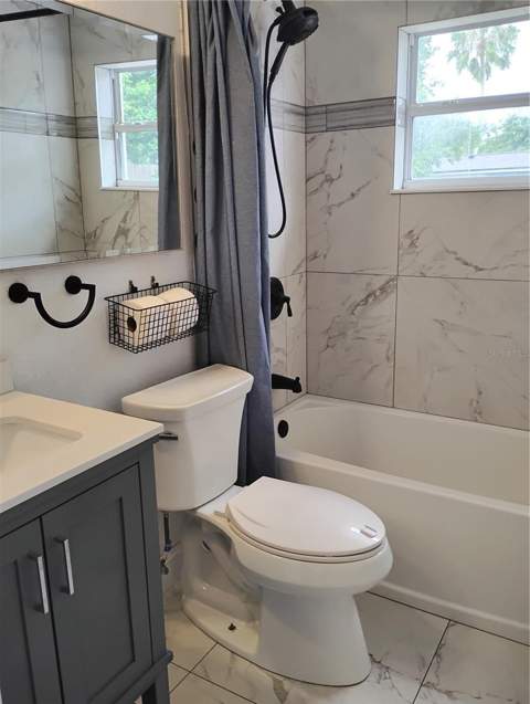 1435 Whitehall Lane, Holiday FL - photo 14 of 33