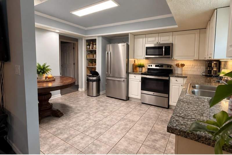 3 bedroom Single Family Residence at 8284 Apple Orchard Road, Spring Hill, Spring Hill — photo 4