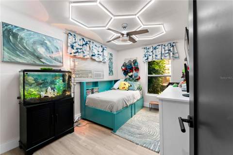 4785 Butterfly Place, St Petersburg FL - photo 24 of 44