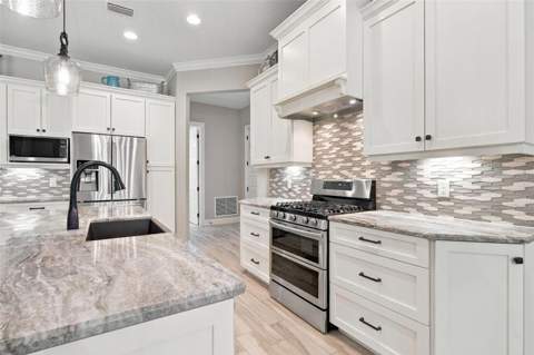 10594 NE 104th Circle, Oxford FL - photo 19 of 53