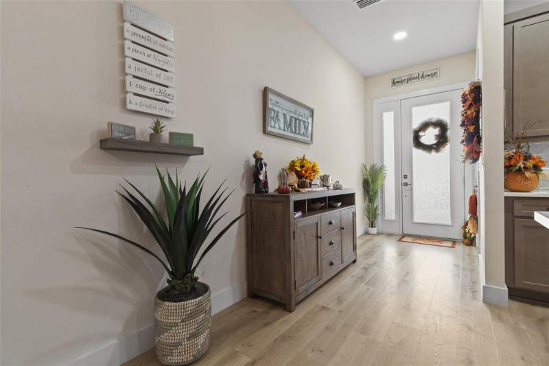 3 bedroom Single Family Residence at 9013 Mississippi Run, Glen Lakes Ph 1, Weeki Wachee — photo 3
