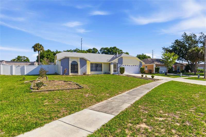 4 bedroom Single Family Residence at 7771 Indian Ridge Trail, Indian Ridge Unit 5, Kissimmee — photo 3