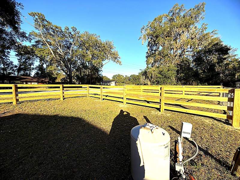 4 bedroom Manufactured Home at 3700 W Highway 316, Non Sub, Reddick — photo 2