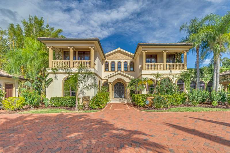 117 BELLAMERE PALMS COURT home for sale in Bellamere