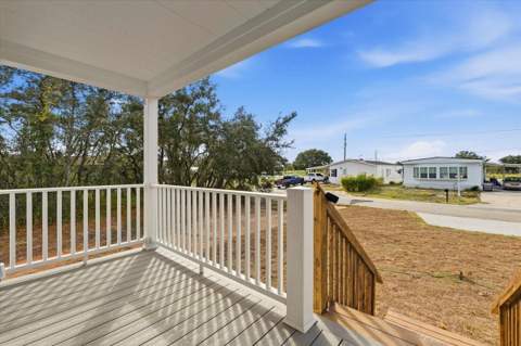 449 Stone Street, Wildwood FL - photo 8 of 28
