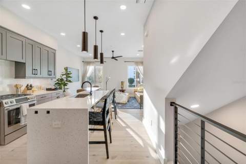 372 6th Street #12, St Petersburg FL - photo 6 of 6