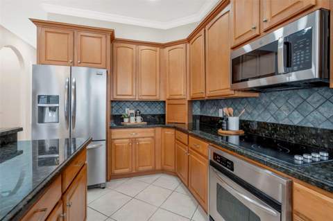 5909 Zaki Lane, Apollo Beach FL - photo 14 of 52