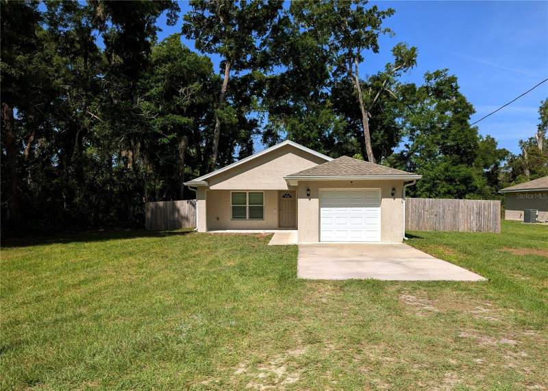 3 bedroom Single Family Residence at 13296 SE 33rd Court, Belleview Heights Estate, Belleview — photo 2