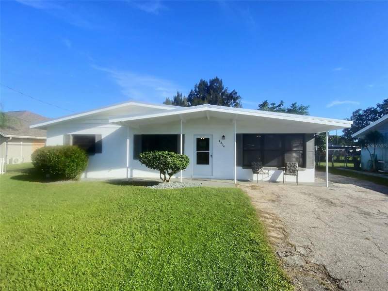2 bedroom Single Family Residence at 1334 Sunset Drive, Lake Sebring Sheet 04, Sebring — photo 2