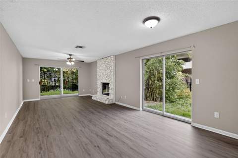 26430 Sleepy Hollow Street, Mount Plymouth FL - photo 11 of 32