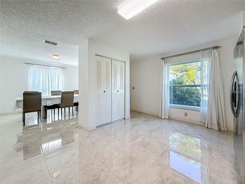 3 bedroom Single Family Residence at 1909 Castle Bay Court, Sheffield Village Ph II At Bayside Meadows, Oldsmar — photo 4