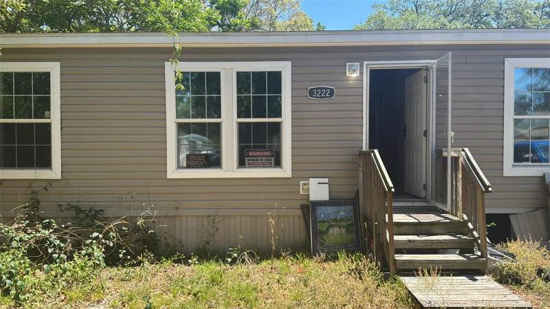 3222 WELSH STREET home for sale in Weeki Wachee Acres
