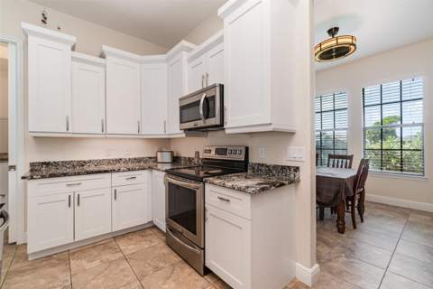 3137 SE 8th Avenue, Cape Coral FL - photo 7 of 23