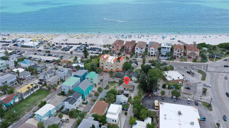 2 bedroom Single Family Residence at 101 95th Avenue, Herrons Sub 1, Treasure Island — photo 2