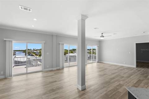 6924 Americana Drive #167, St Petersburg FL - photo 15 of 48