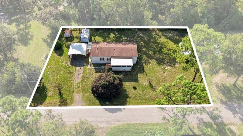 3 bedroom Manufactured Home at 10259 W Ohio Drive, Holiday Heights Unit 02, Crystal River — photo 3