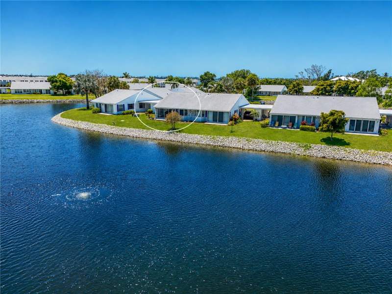 2 bedroom Condominium at 4603 Lexington Circle, Mount Vernon Ph 2, Bradenton — photo 5