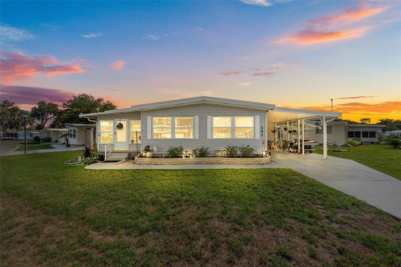 2 bedroom Mobile Home at 141 Azalea Trail, Hawthorne At Leesburg A Coop, Leesburg — photo 2