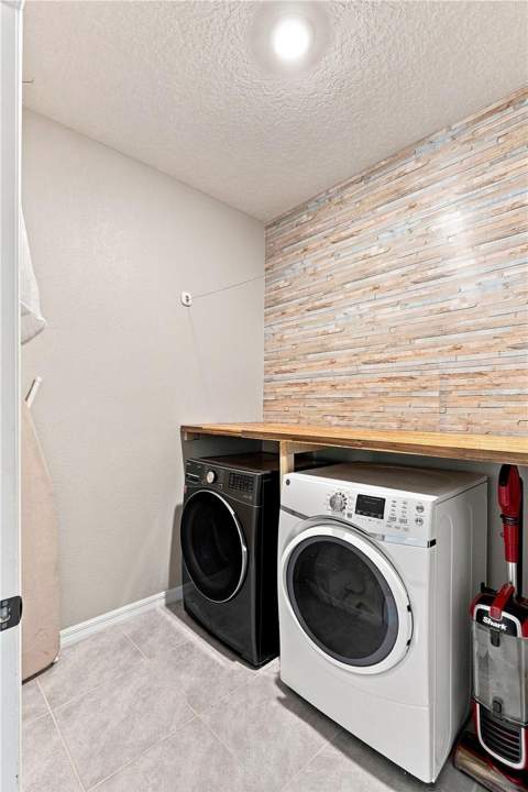3916 Mossy Limb Court, Palmetto FL - photo 16 of 31