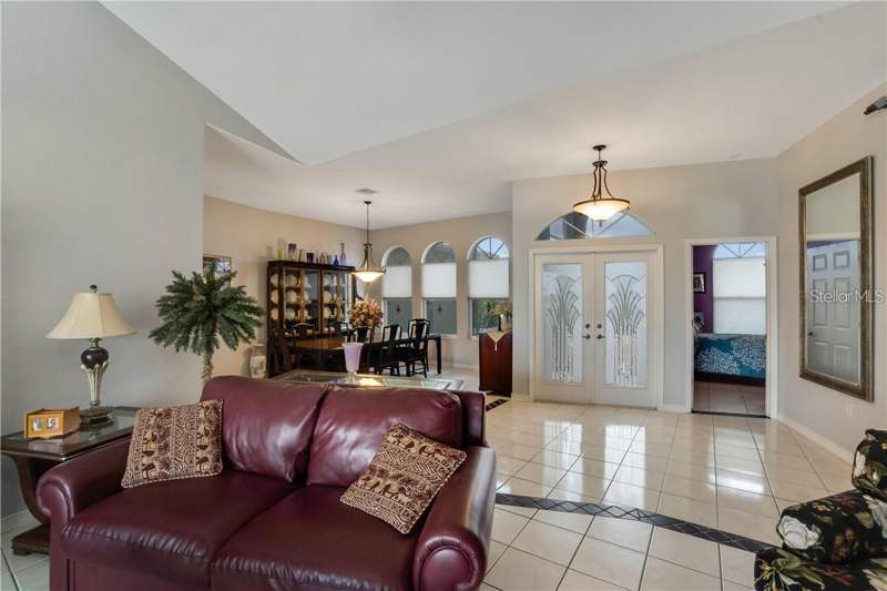 4 bedroom Single Family Residence at 15352 Pottstown Avenue, Port Charlotte Sec 081, Port Charlotte — photo 3