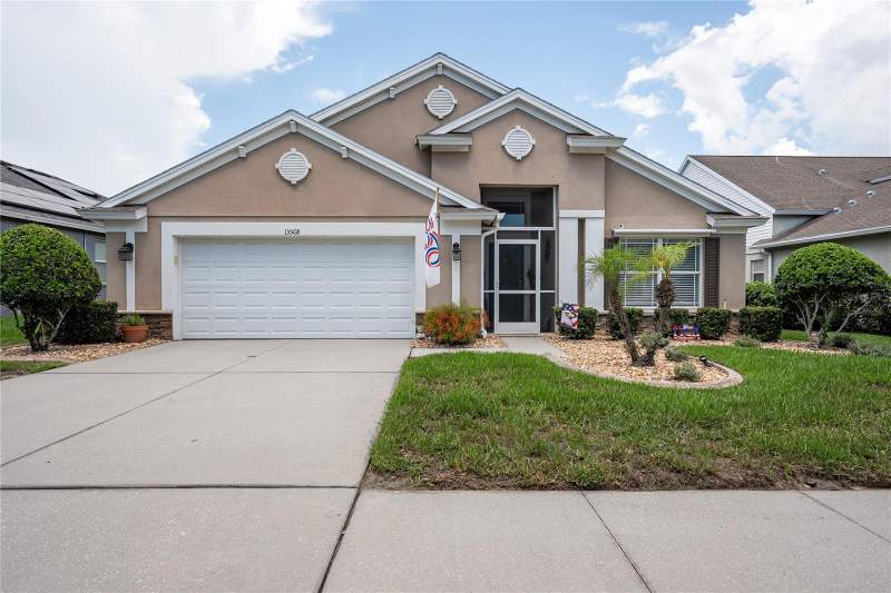 13508 MEADOW GOLF AVENUE home for sale in Reserve At Meadow Oaks
