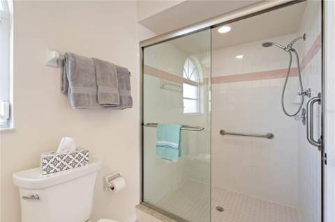 5628 Cynthia Lane, Sarasota FL - photo 24 of 59