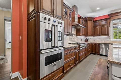 32641 Blueberry Hill Way, Dade City FL - photo 23 of 95