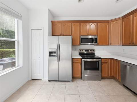2210 Park Crescent Drive, Land O Lakes FL - photo 12 of 42