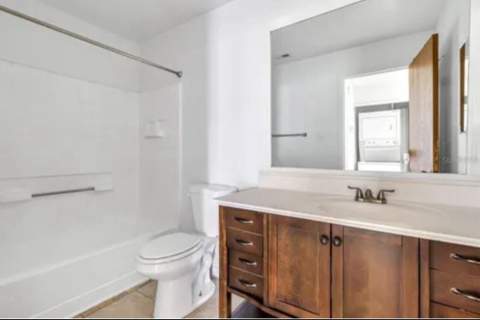 3827 Bay Club Circle #204, Kissimmee FL - photo 7 of 28