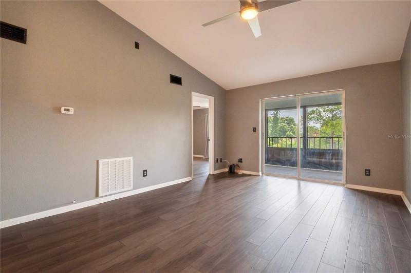 2 bedroom Condominium at 11201 122nd Avenue #234, Shadow Lakes Condo, Largo — photo 4