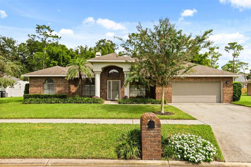 4 bedroom Single Family Residence at 3093 Lake George Cove Drive, Southfork Sub, Orlando — photo 2