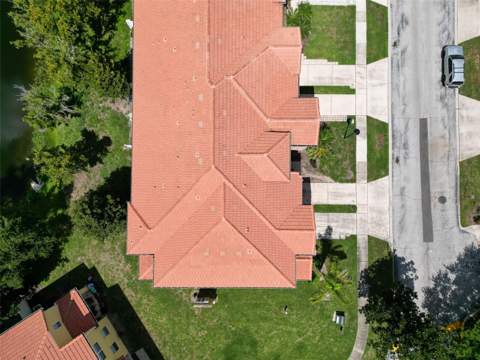 3064 Seaview Castle Drive, Kissimmee FL - photo 7 of 46