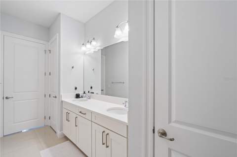 15686 Panther Lake Drive, Winter Garden FL - photo 16 of 38