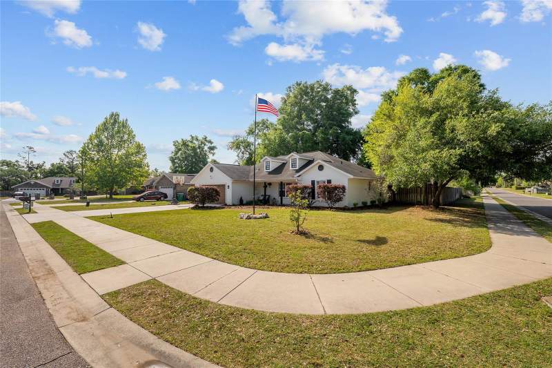 4 bedroom Single Family Residence at 25175 SW 20th Avenue, Villas At Country Way, Newberry — photo 3