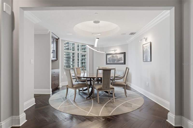 4 bedroom Condominium at 100 Beach Drive #1900, Florencia Condo, St Petersburg — photo 5
