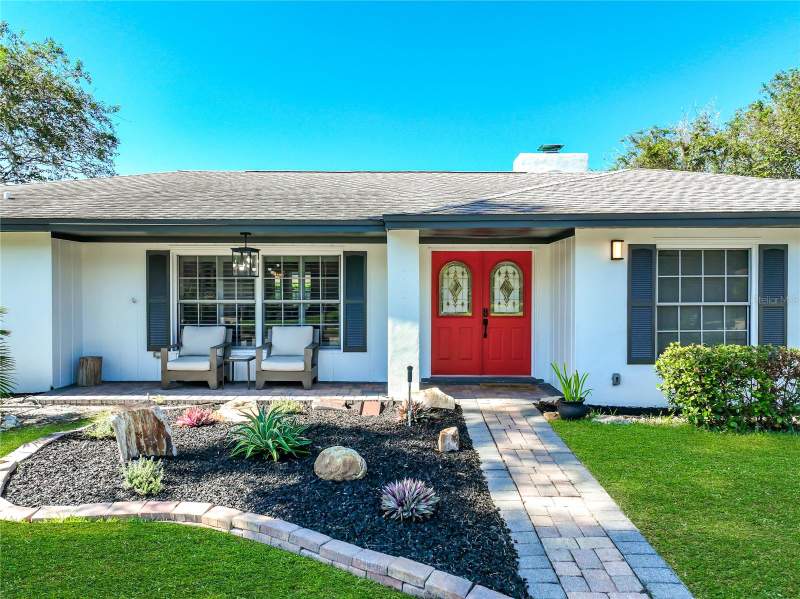 161 WHITE OAK CIRCLE home for sale in Maitland Grove Homes for Sale: Median $825K
