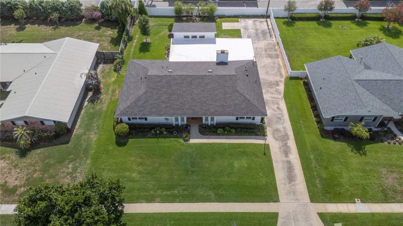 4 bedroom Single Family Residence at 1211 Hunt Avenue, Lake Hollingsworth Estates, Lakeland — photo 4