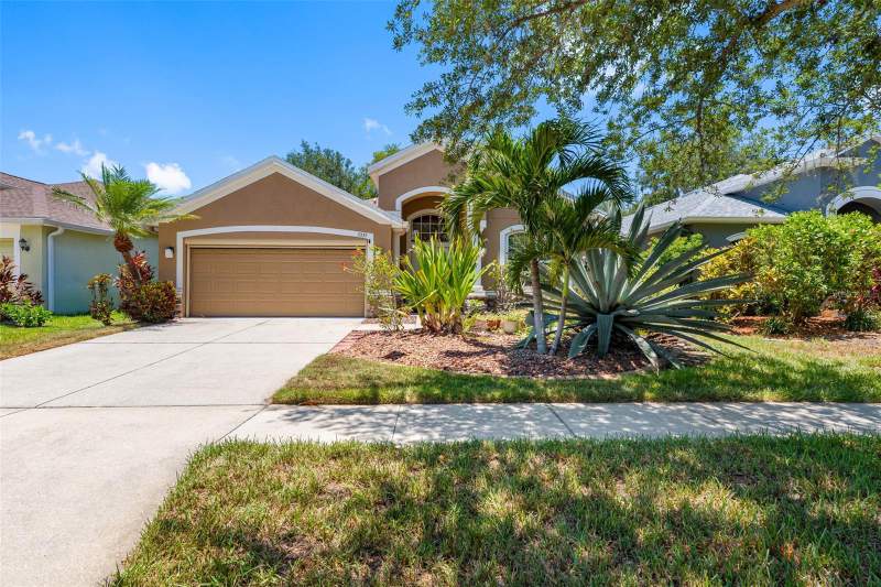 5335 CLOVER MIST DRIVE home for sale in Braemar