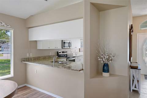 7483 Bridgewater Lane, Spring Hill FL - photo 14 of 90