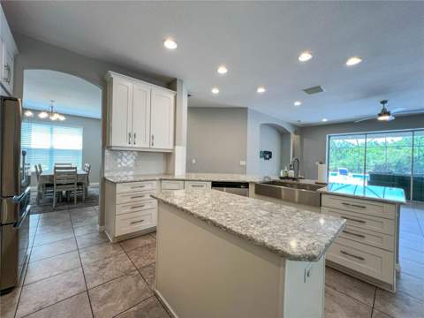 8033 Clementine Lane, Tampa FL - photo 6 of 6