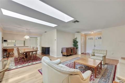 7159 Crown Oaks Drive, Spring Hill FL - photo 11 of 62