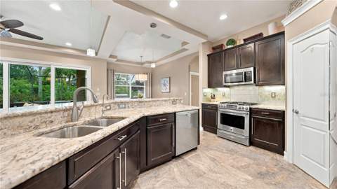 11403 Gramercy Park Avenue, Bradenton FL - photo 17 of 55