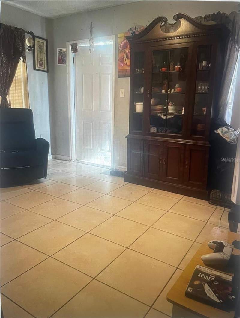 3 bedroom Single Family Residence at 1112 6th Street, Lincoln Heights Continued, Bradenton — photo 2